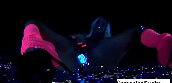  Samantha Saint gets off in this super hot black light solo!